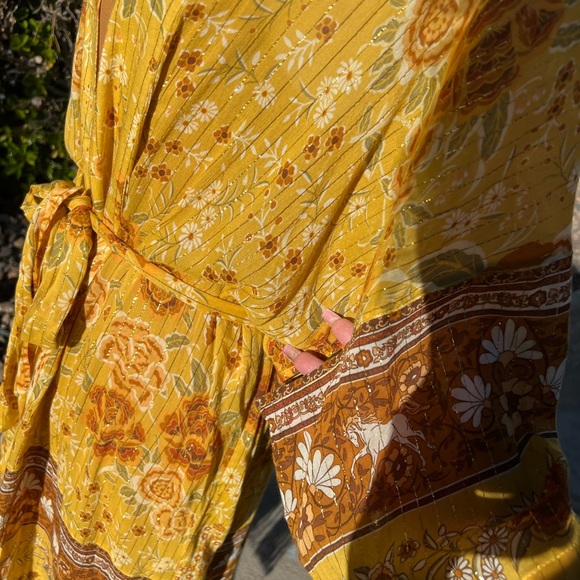 ** DO NOT BUY!!! THIS IS RESERVED**. BNWT Spell Mystic Robe M/L - Picture 12 of 14